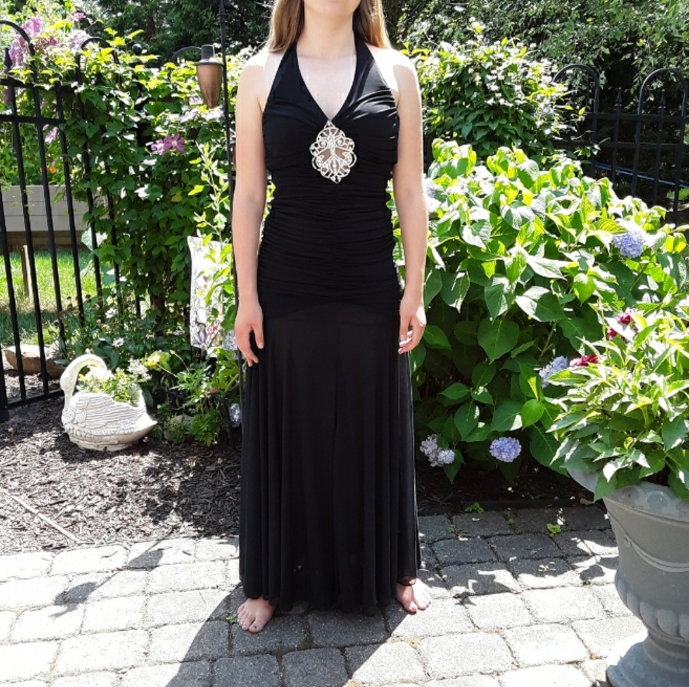 NWT CACHE Black Diamond Gown